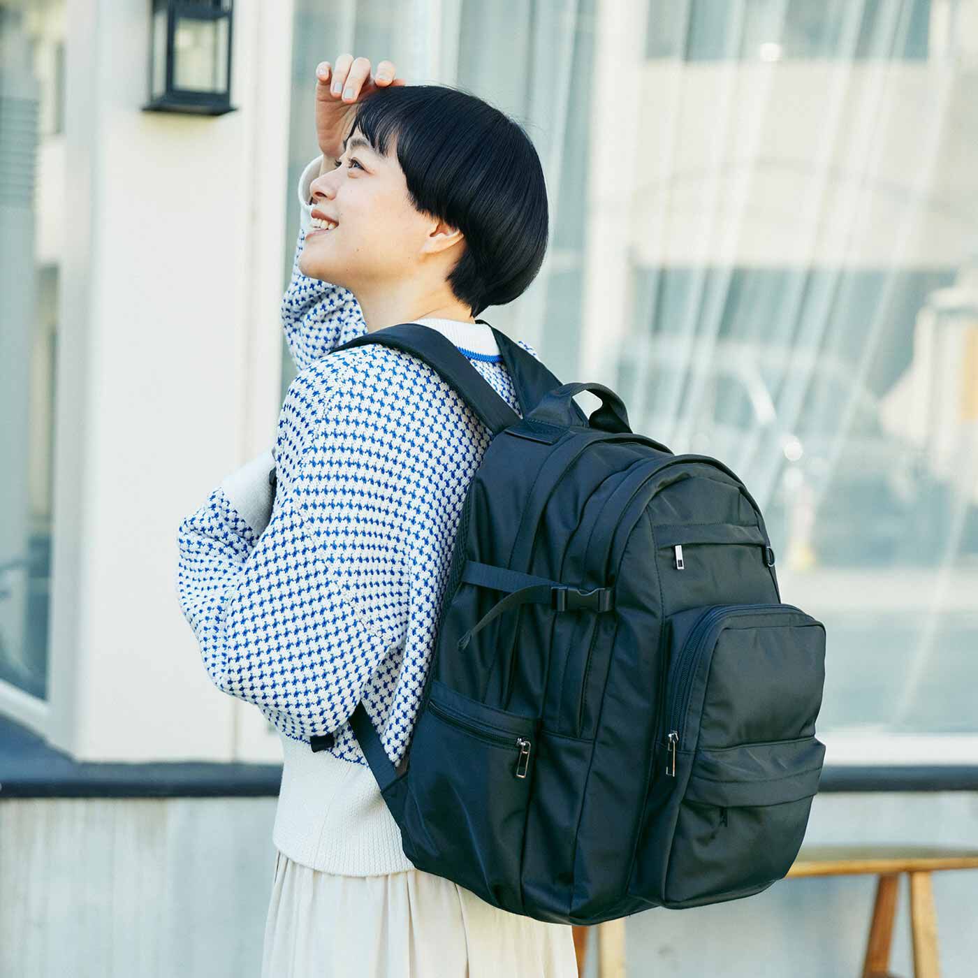 L'AMIPLUS|ラミプリュス みんなが使える 多層ポケット撥水（はっすい）マイバディーリュック〈ブラック〉