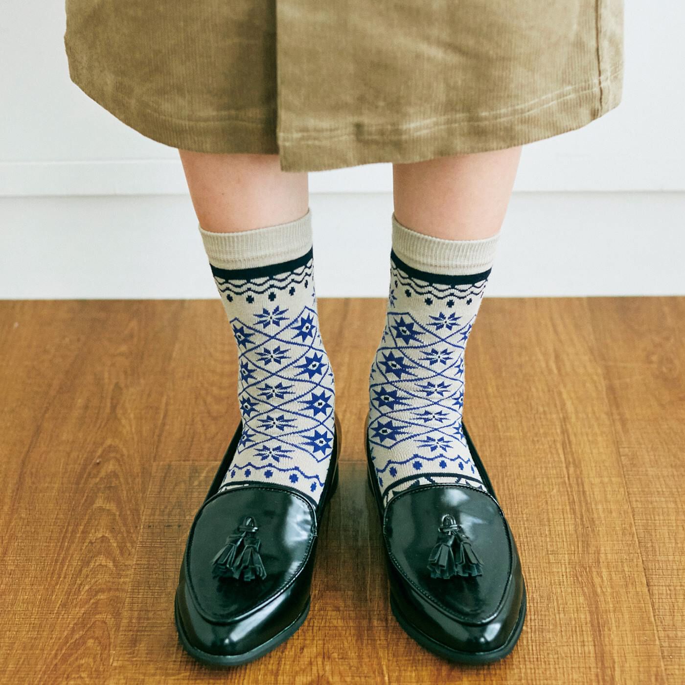 USEDo|足もとから広がる世界　ネイティブパターン靴下の会