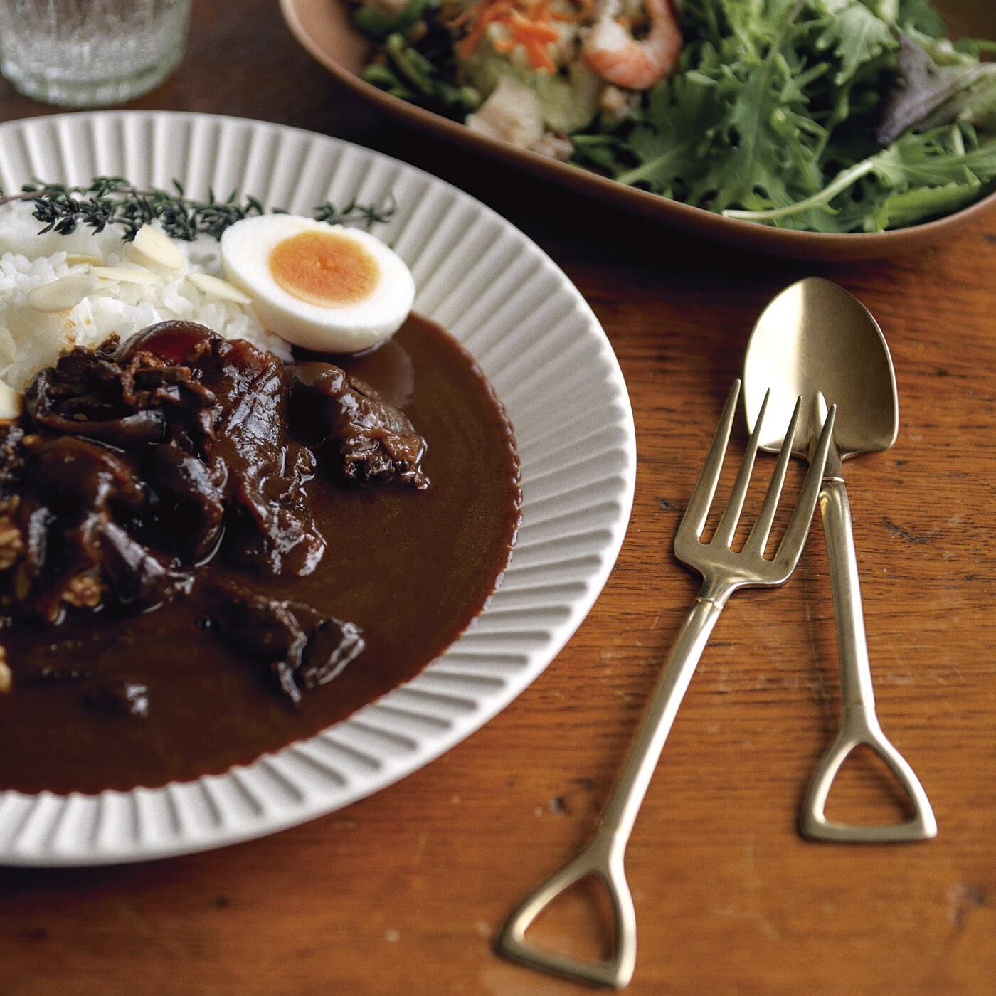 スコップ型スプーンとフォークのヴィンテージ風カトラリーセット〈ヴィンテージゴールド〉の会｜カトラリー｜食器類｜キッチン雑貨｜ヴィンテージ雑貨、男前インテリアの通販  USEDo[ユーズド]｜USEDo