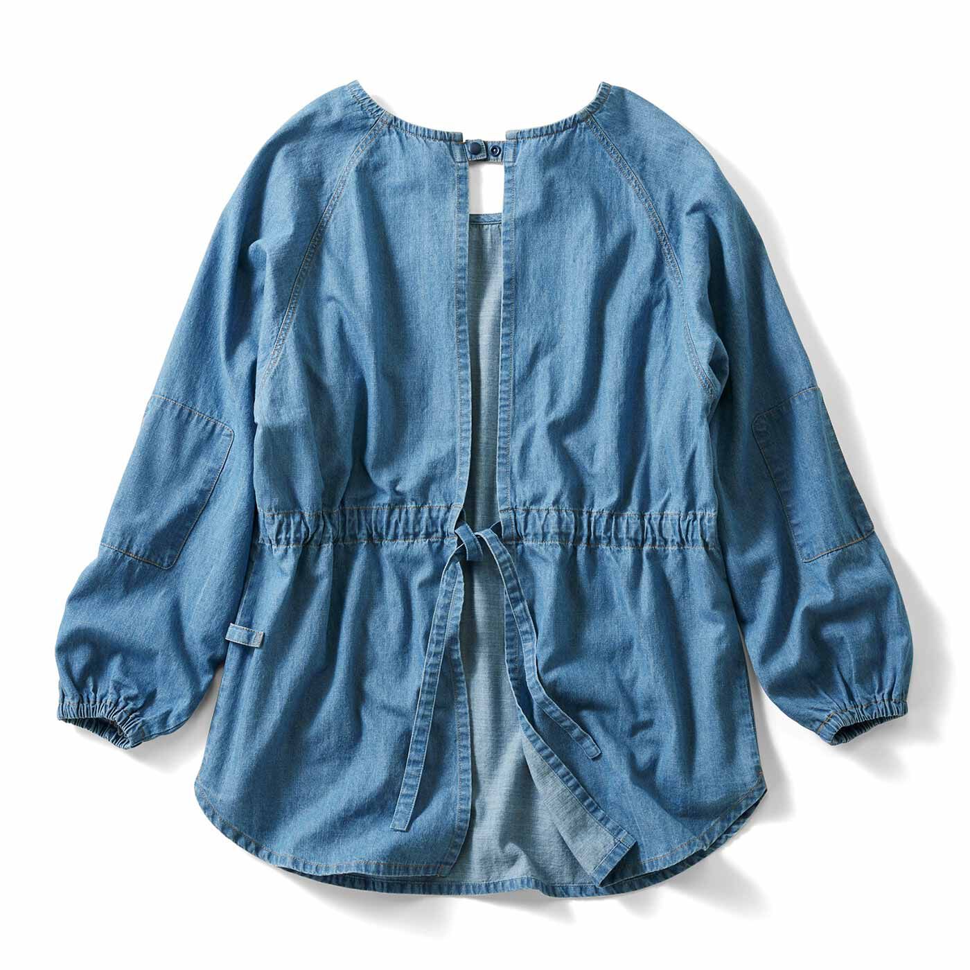 USEDo|古着屋さんで見つけたような デニム割烹着〈インディゴブルー〉|BACK 背中はひも仕様。 衿ぐり後ろはスナップボタンでサイズ調整可。