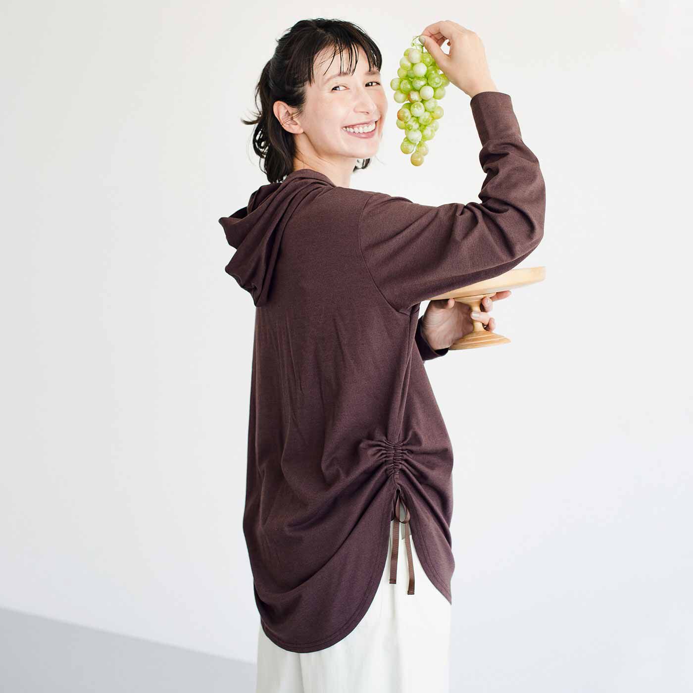 frauglatt［フラウグラット］|フラウグラット　らくちんきれい♪　着まわし便利な大人のブラウジングパーカーチュニック〈UV対策〉の会