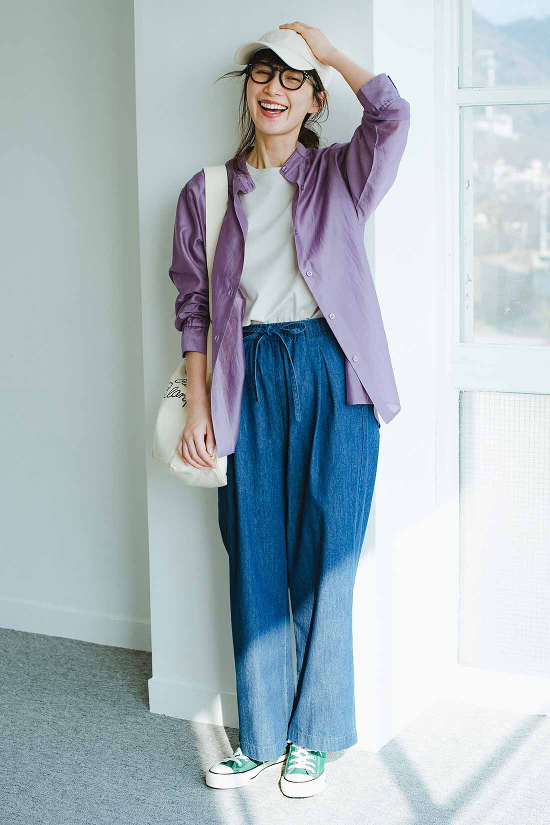 frauglatt［フラウグラット］|フラウグラット　はくだけでコーデがきまる♪ 綿100％の大人のゆる軽デニムパンツの会|前寄りのわき線ですっきり美脚シルエット。