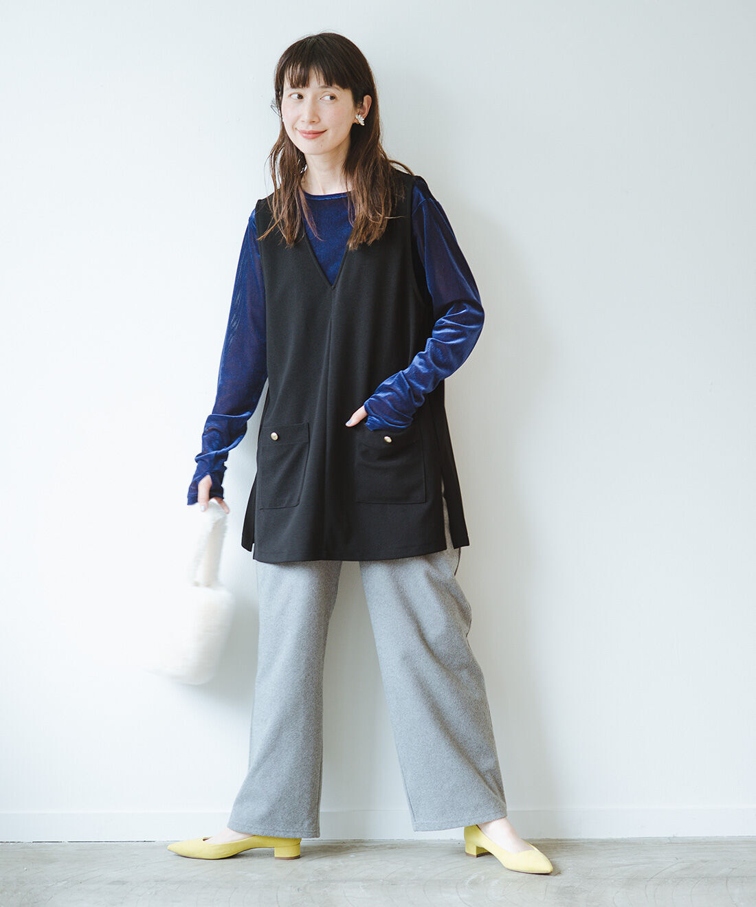 frauglatt［フラウグラット］|透け感が上品♪ 大人のつややかシアーベロアトップスとカットソーで着心地らくちんヘリンボーンセミワイドパンツのコーディネート