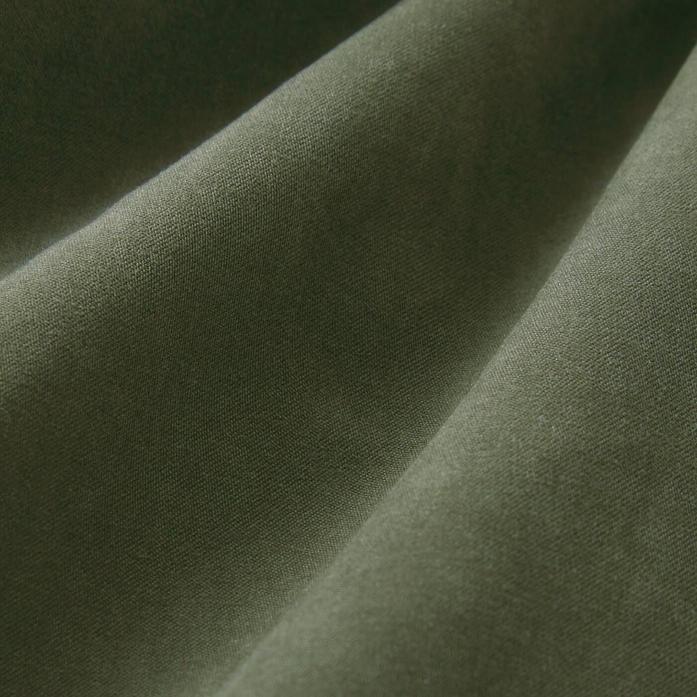 frauglatt|フラウグラット　一枚であったか♪　さっと上品スタイル完成　フェイクスエード素材のダブルボトムスの会|スカーチョ部分は適度な張りと落ち感のあるスエード調の布はく。