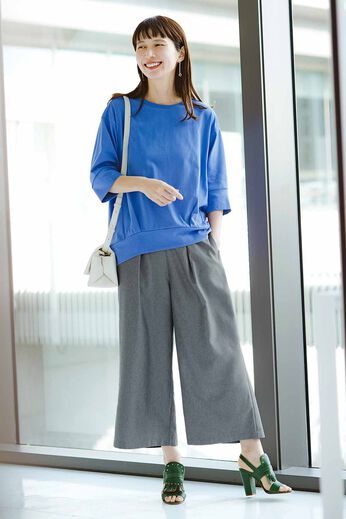 frauglatt | すっきりシルエットのロングトップス〈汗じみ対策〉