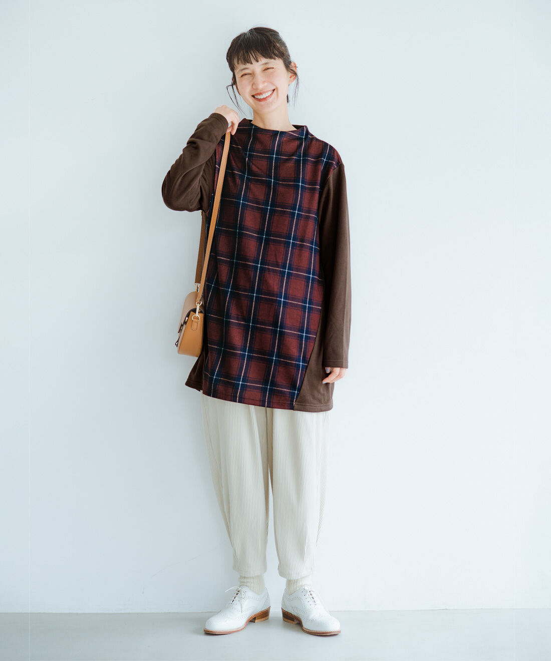 frauglatt［フラウグラット］|ニットコールふんわり美脚シルエットパンツのコーディネート