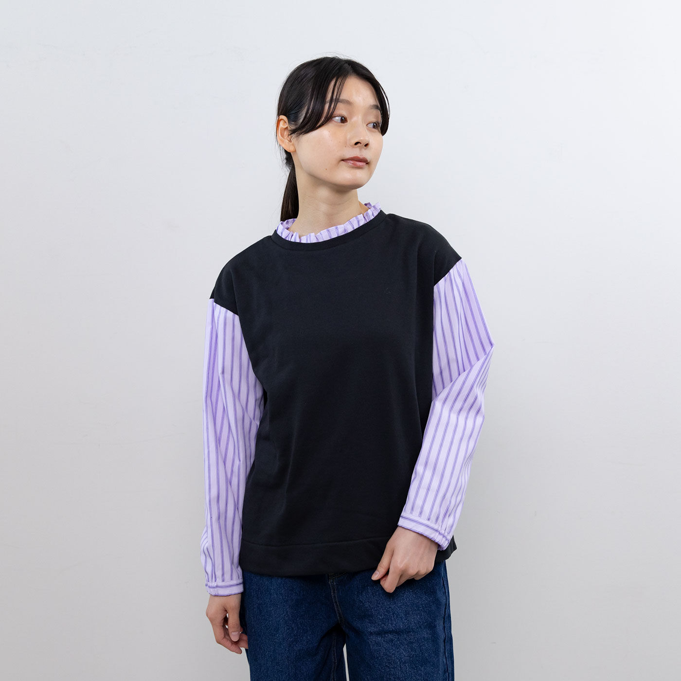 frauglatt［フラウグラット］|フラウグラット　一枚でブラウス重ね着風♪　顔まわり華やぐフリル衿スウェットトップスの会