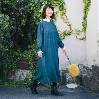 frauglatt［フラウグラット］ | カットソー素材の フラワードットワンピース