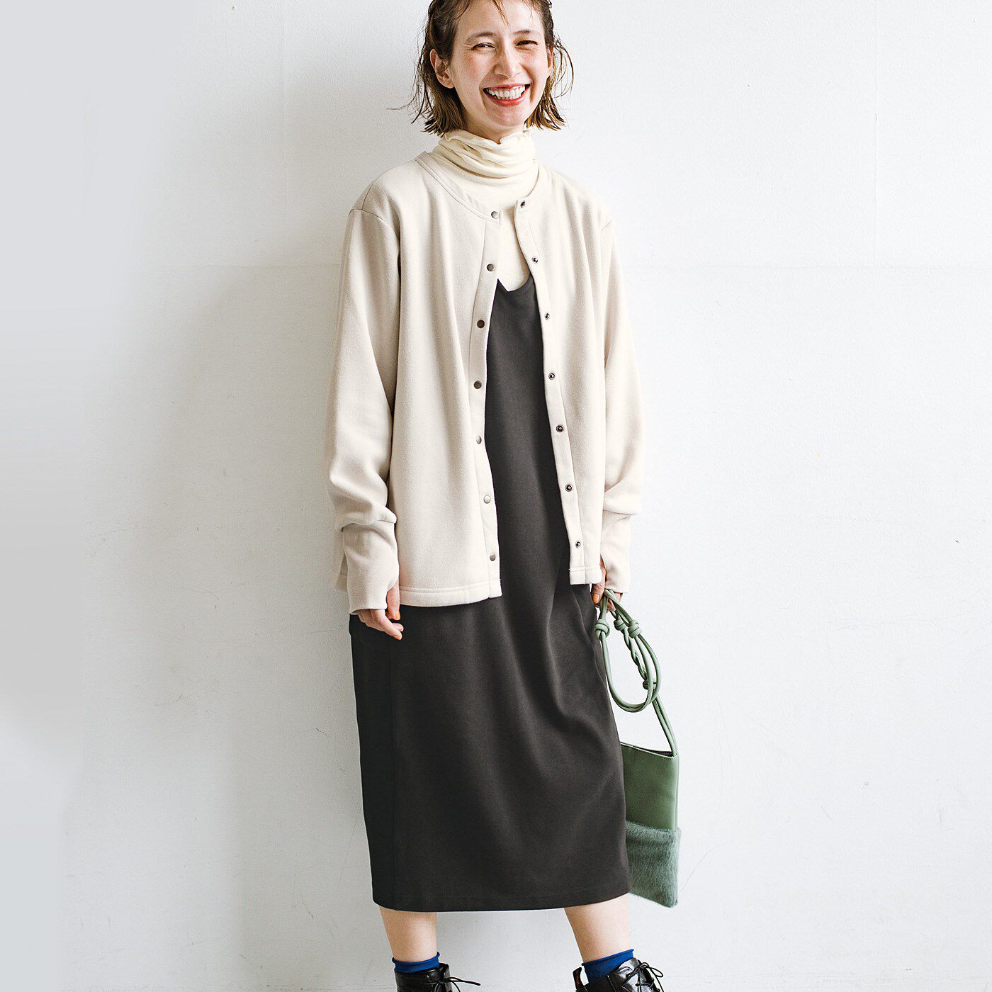 珍しい フラウグラット すとんと隠す もっちり伸びやか＆両面あったか ワンピース