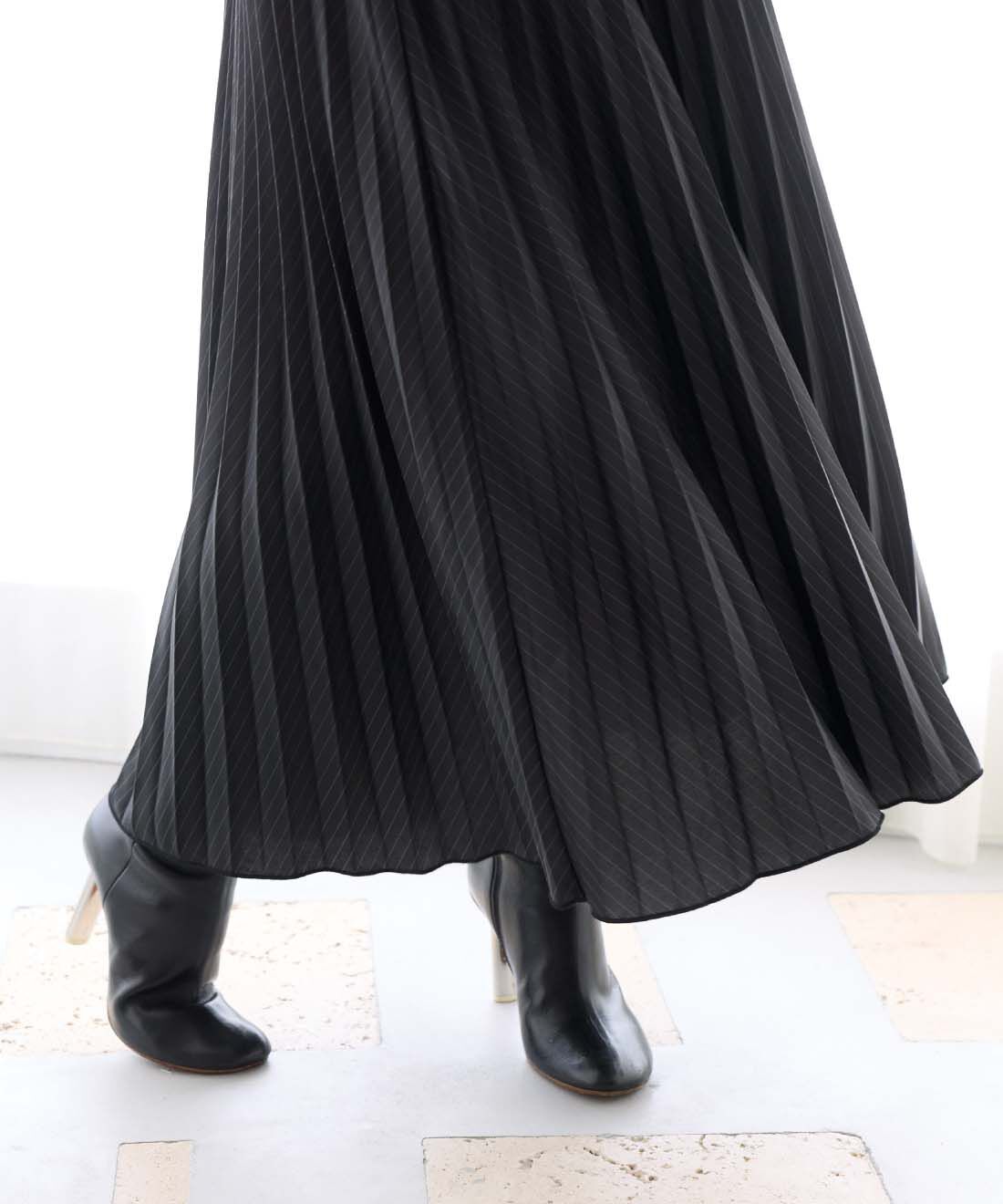 frauglatt［フラウグラット］|大人の女史会×frauglatt　一枚で着るだけ美バランス 異素材ドッキングプリーツワンピース