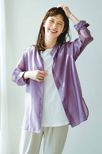 frauglatt［フラウグラット］ | 上品に着こなせる艶やかシアーシャツ