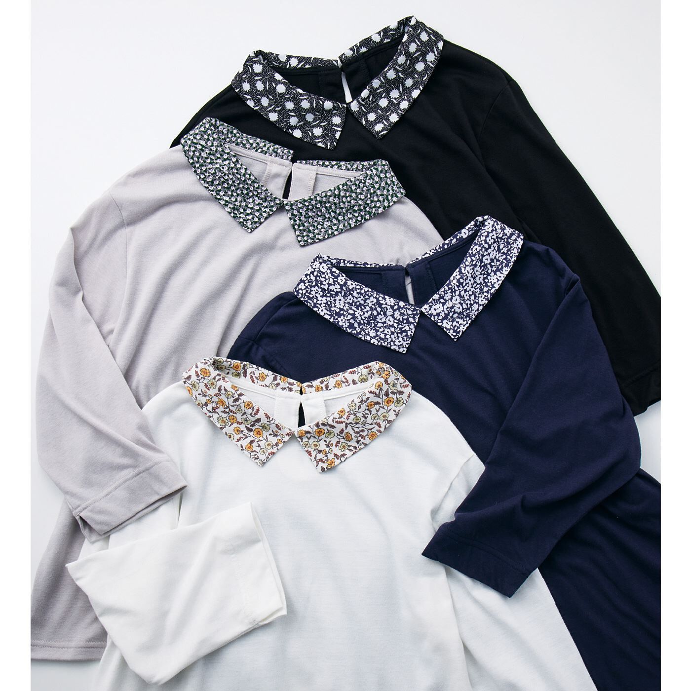frauglatt［フラウグラット］|フラウグラット　首もと華やか♪ 小花柄衿のきれいめカットソートップス〈吸水速乾〉の会|身生地はブラック、グレー、ネイビー、ホワイトのベーシックカラー。