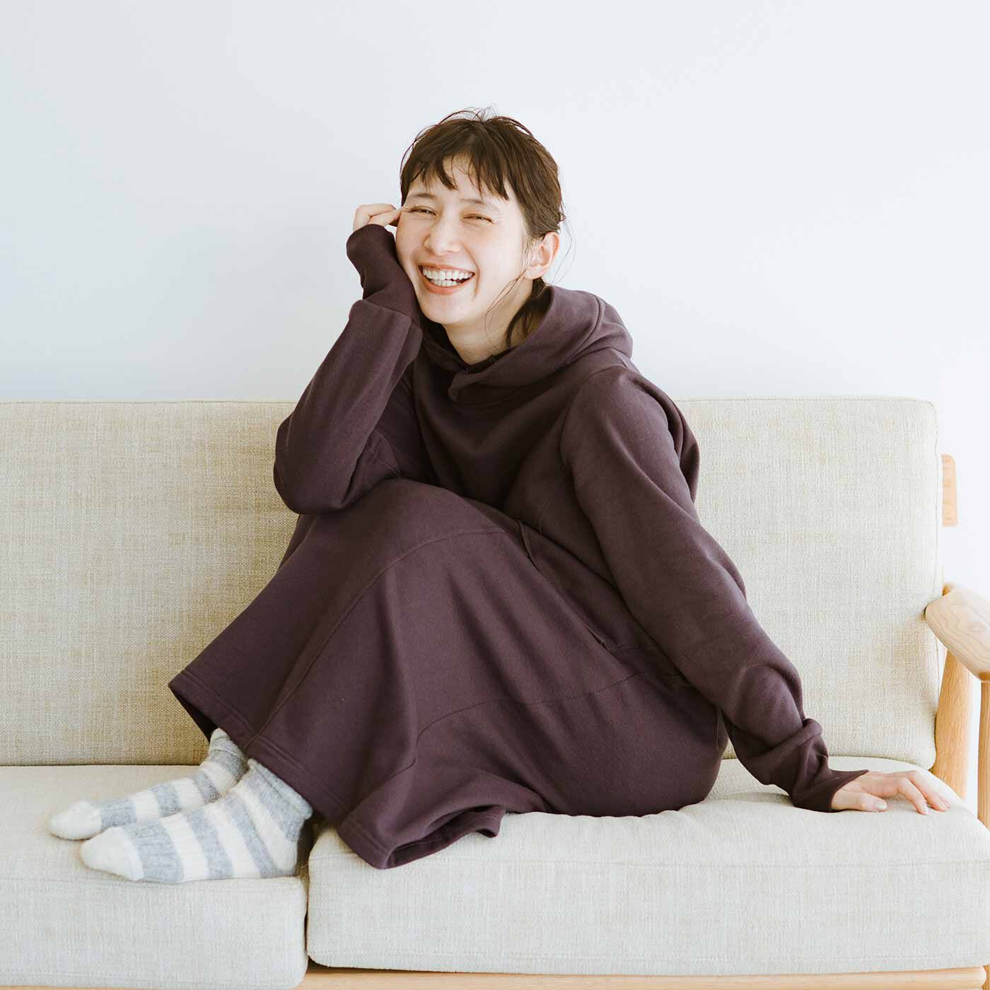 frauglatt|フラウグラット　大人気♪ 全身すっぽり包んであったか かるホカ裏起毛ロングワンピースの会|くつろぎタイムもぬくぬく。
