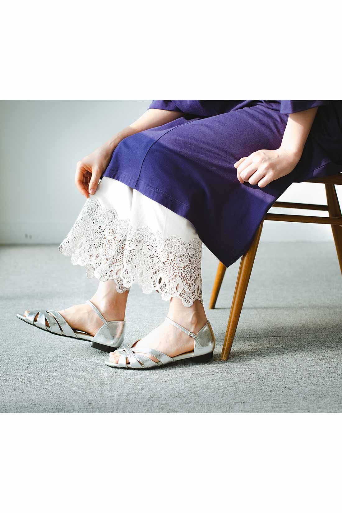 frauglatt［フラウグラット］|フラウグラット　華やかレースが上品♪ 大人の伸びやかなカットソーレギパンツ〈吸水速乾〉の会|サイドに縫い目がないので、肌当たり快適。