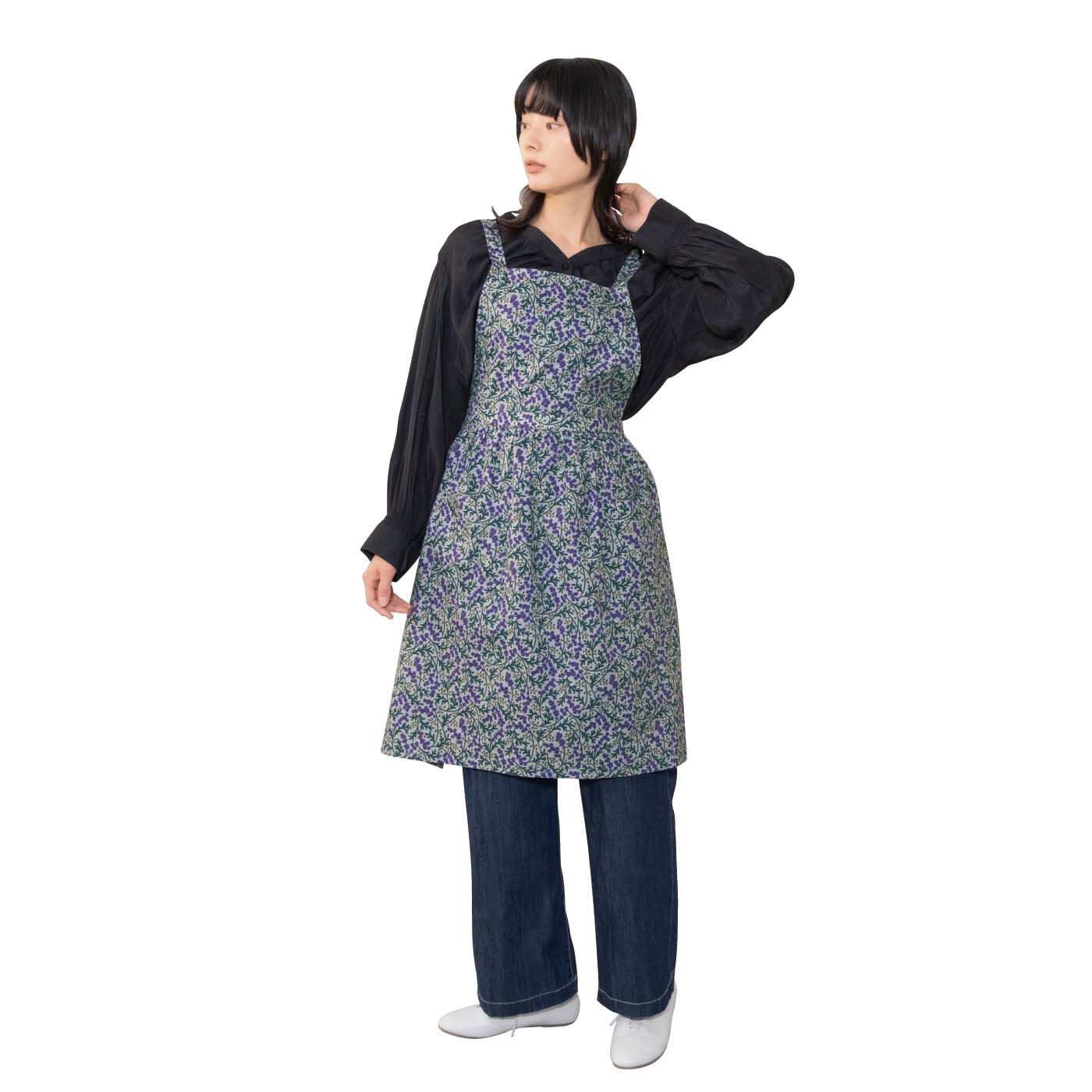 am＆be［アンビィ］|ａｍ＆ｂｅ　2通りのシルエットが楽しめるおめかしワンピースみたいなエプロンの会|ウエストマークでメリハリシルエット
