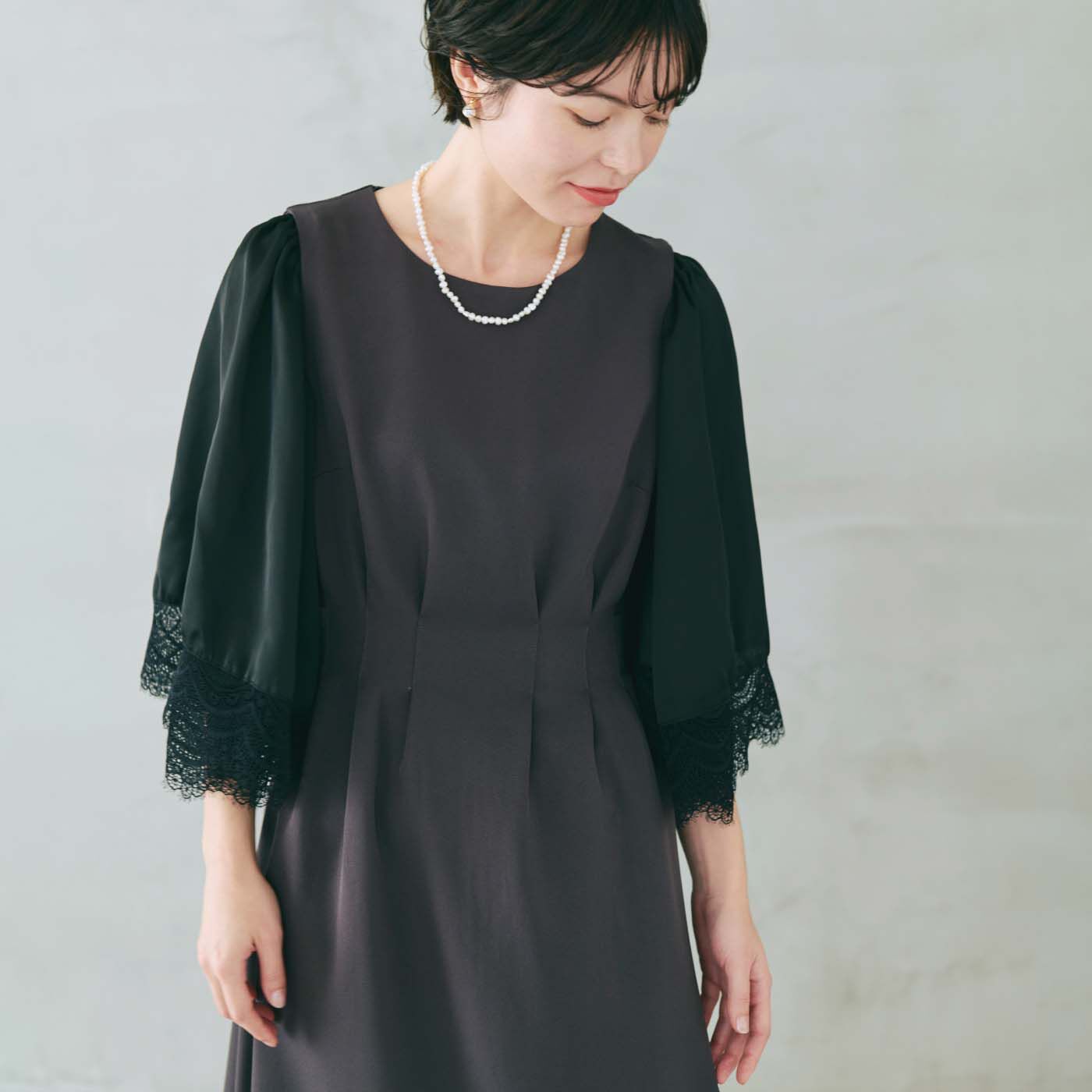 am＆be［アンビィ］|ａｍ＆ｂｅ　ノースリーブが袖付きに変身！　手持ちの服が見違える付け袖〈黒レース〉の会