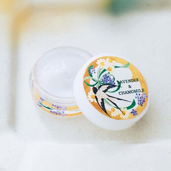 am&be | しあわせを運ぶツバメ保湿ワセリン
