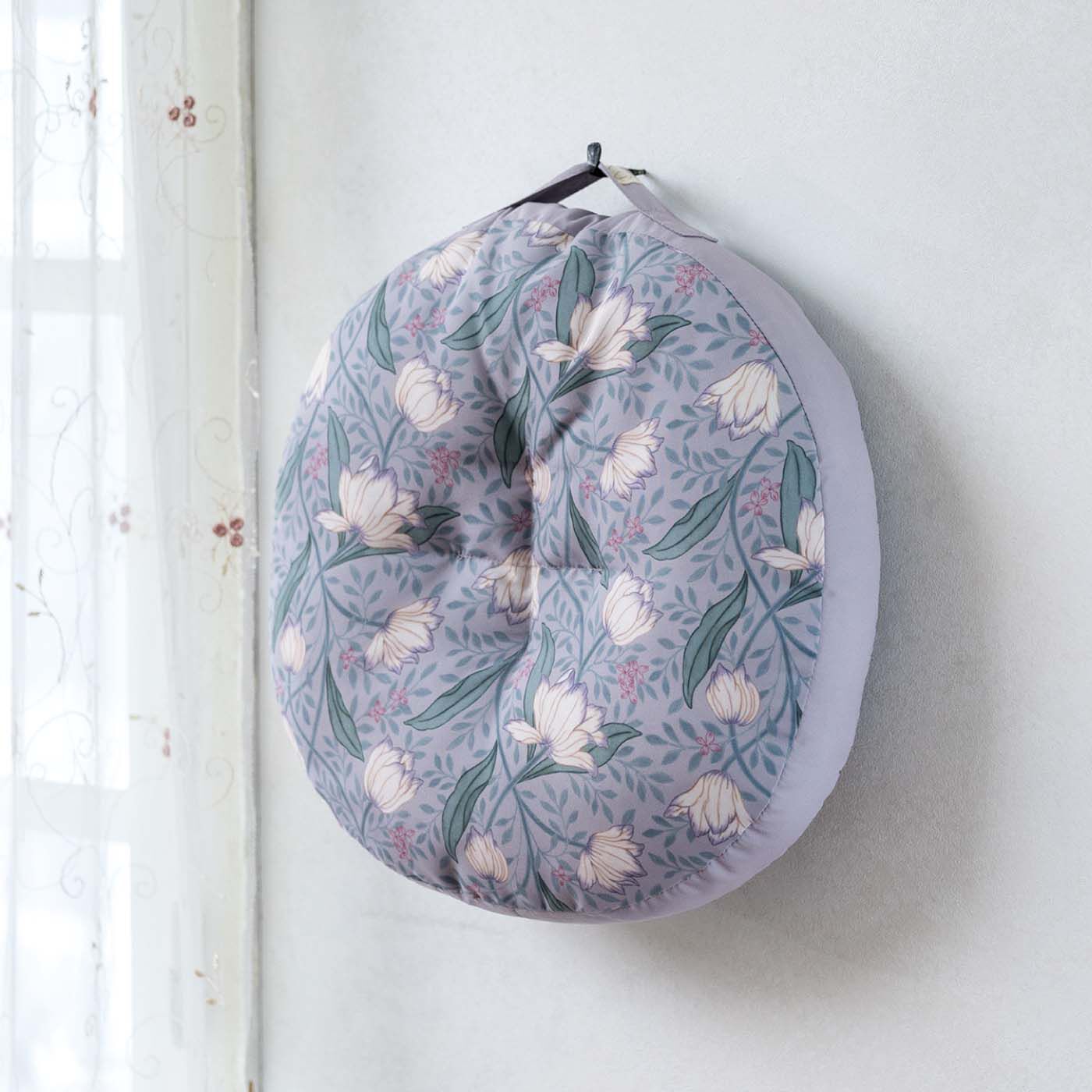 am＆be［アンビィ］|am＆be　アンティークフラワー 床もいすも華やかに洗えるリバーシブル座布団クッションの会