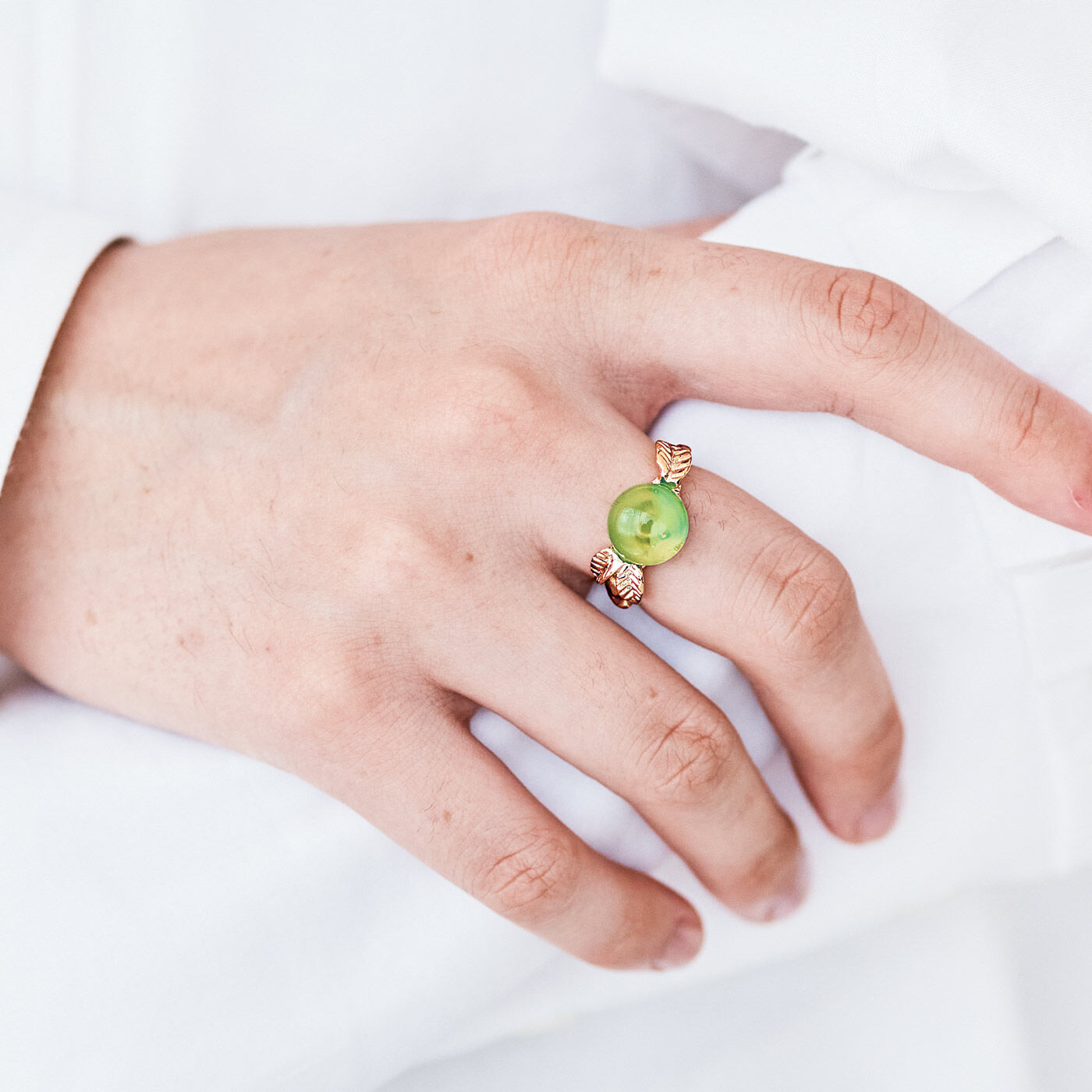 am&be|沖縄の自然からこぼれたしずく琉球ガラスのイヤカフにもなるリングの会|手もとを飾るリングに。