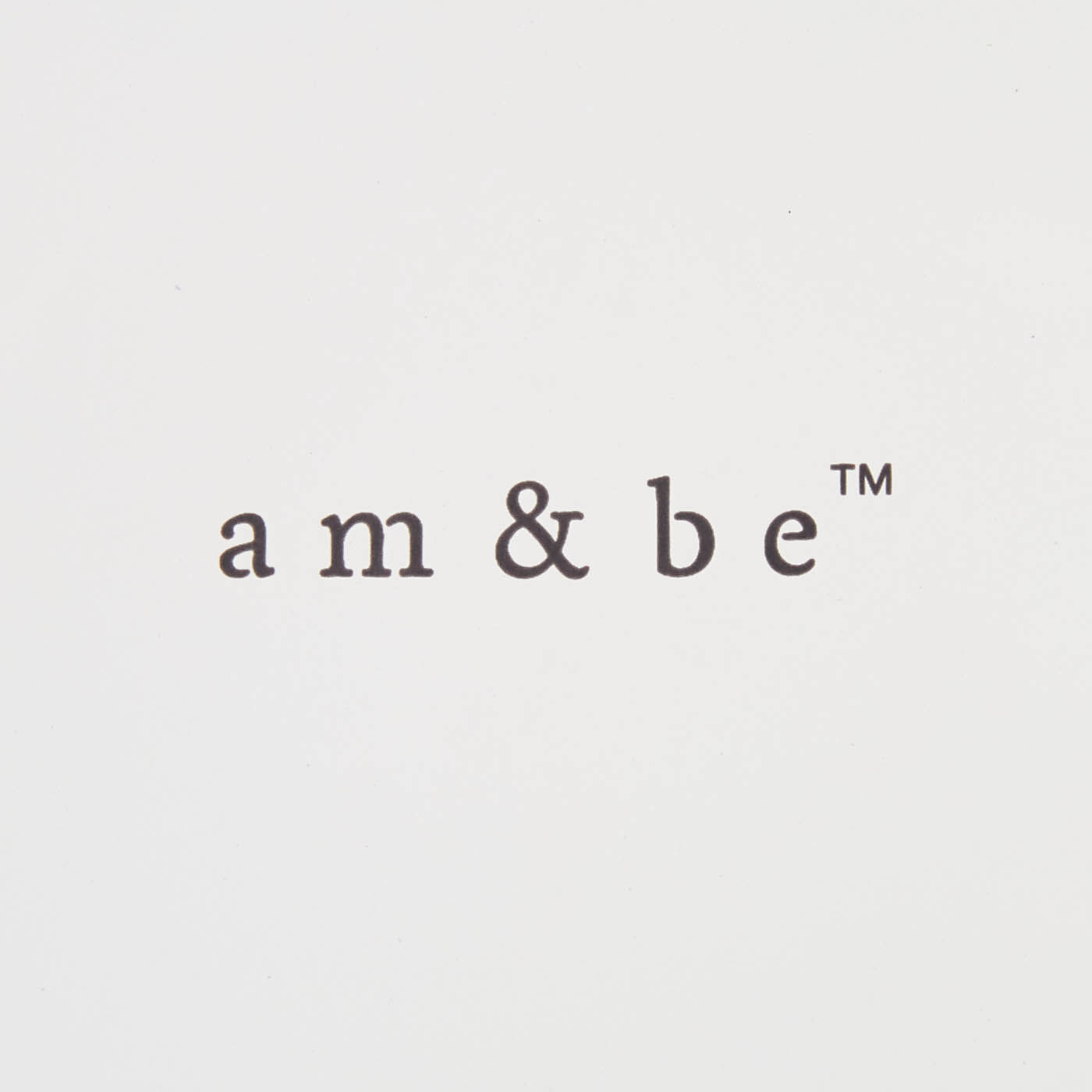 am&be|am＆be　アンティークフラワー IH・直火 冷蔵庫もOK ホーロー片手鍋|底の裏にはロゴがあります。