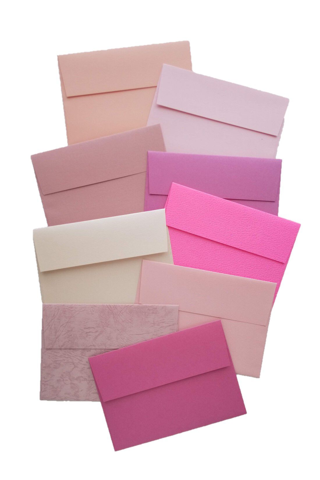 OSYAIRO|OSYAIRO 紙の専門商社竹尾が選ぶ　色を楽しむ紙セットの会〈桃〉|濃いピンクも薄いピンクもかわいいですね。封筒を手づくりする楽しさも。