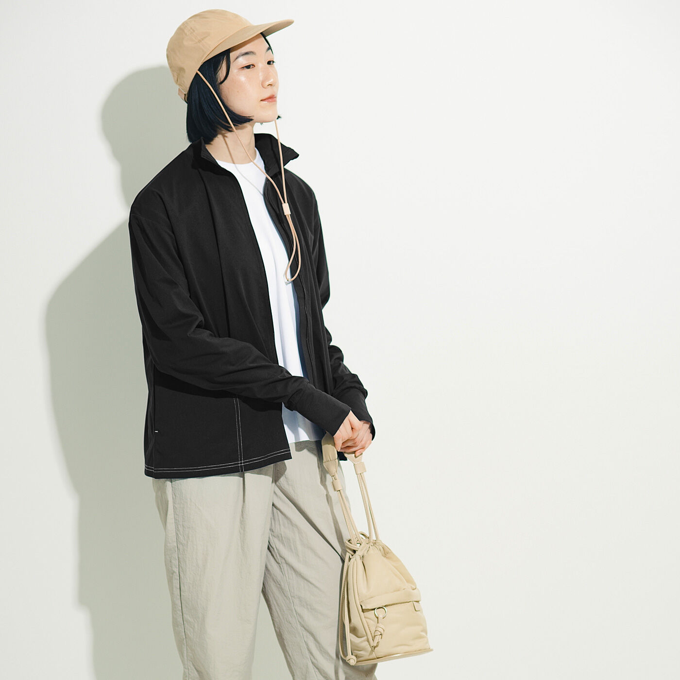 el:ment［エルメント］|el:ment　日常から水辺まで　ラッシュガード素材のハイネックフルジップジャケット〈UV対策/吸水速乾/抗菌防臭〉の会|温度調節のはおりとしても。