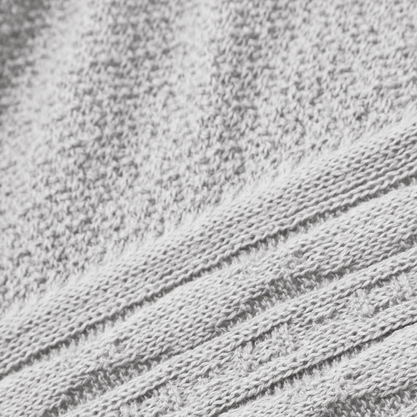el:ment|el:ment　ホールガーメント（R）の鹿の子編みがさらり心地　コットンシルクの変形三角スカーフ〈UV対策〉の会|鹿の子編みでさらりと心地いい肌当たり。