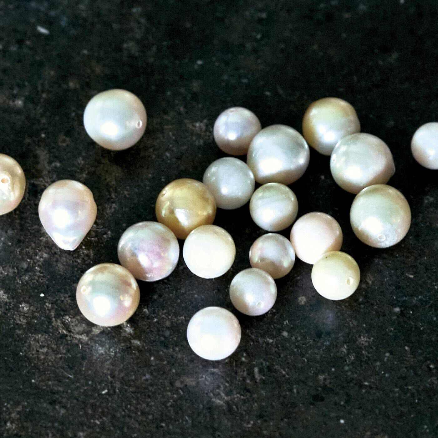 el:ment|el:ment　工房に眠っていたアコヤバロック真珠の22金メッキチェーンリングの会|ひと粒ごとに異なる色や形をお楽しみください。