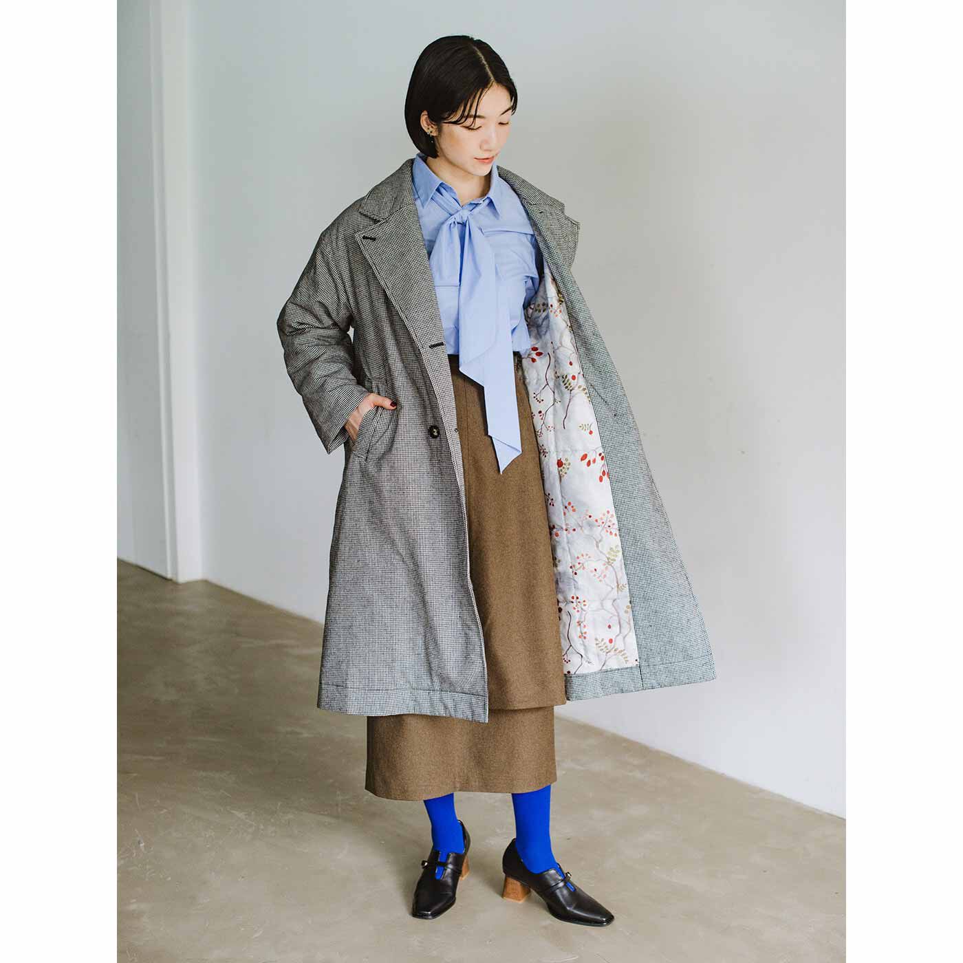 el:ment［エルメント］|el：ment×山本祐布子 内側ひらりバラの実が華やぐ 中わた入りで軽やか マフラーいらずジャケットコート