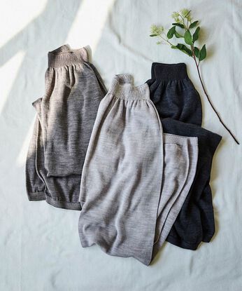 el:ment［エルメント］ | ホールガーメントで編み立てたコットン滑らかウール混パンツ