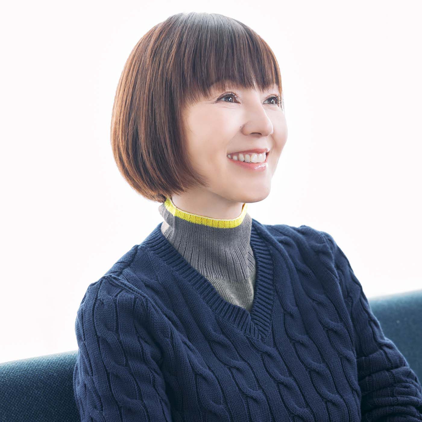 el:ment［エルメント］|大人の女史会×el:ment　首もとシルクたっぷり 好印象カラーの付けハイネックの会