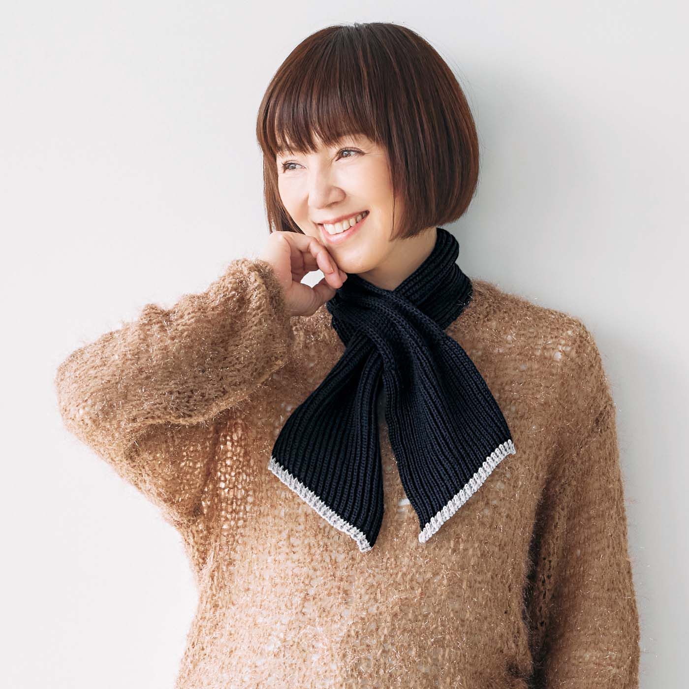 el:ment［エルメント］|大人の女史会×el:ment　首もとすっきり見え 好印象カラーのクロスミニマフラーの会