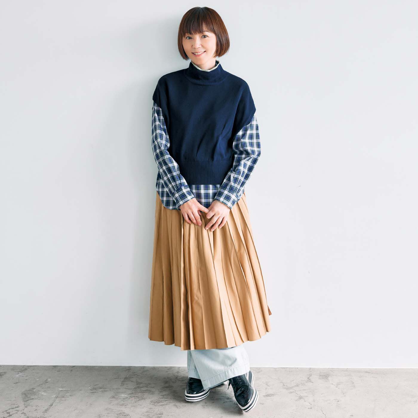 el:ment［エルメント］|大人の女史会×el:ment　首もとシルクたっぷり 好印象カラーのハイネックニットベストの会
