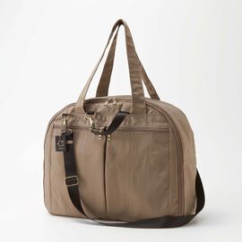 el:ment | 旅先でも整とんできるトラベルボストン〈アマイロ〉