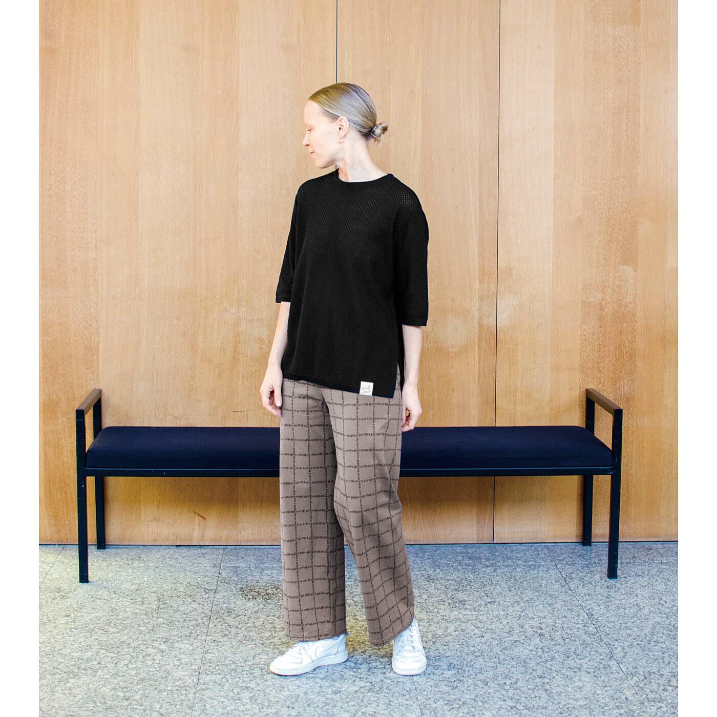 SAANA JA OLLI [サーナヤオッリ]|サーナ ヤ オッリ　風を感じるほどよい透け感　オーガニックコットン混のタック鹿の子（かのこ）編みニットトップスの会