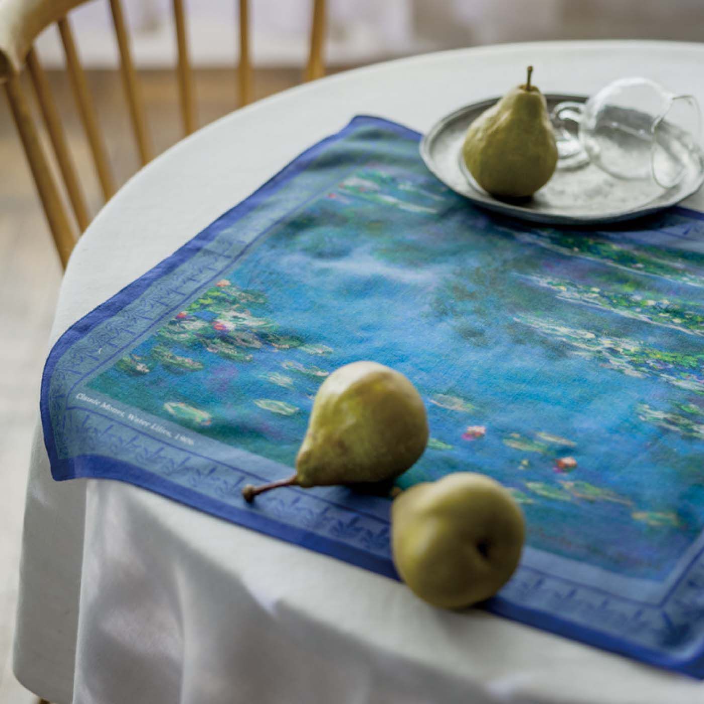 ミュージアム部|ミュージアム部　印象派画家モネの世界を写すマルチクロスの会|テーブルを引き立てるアクセントにも。