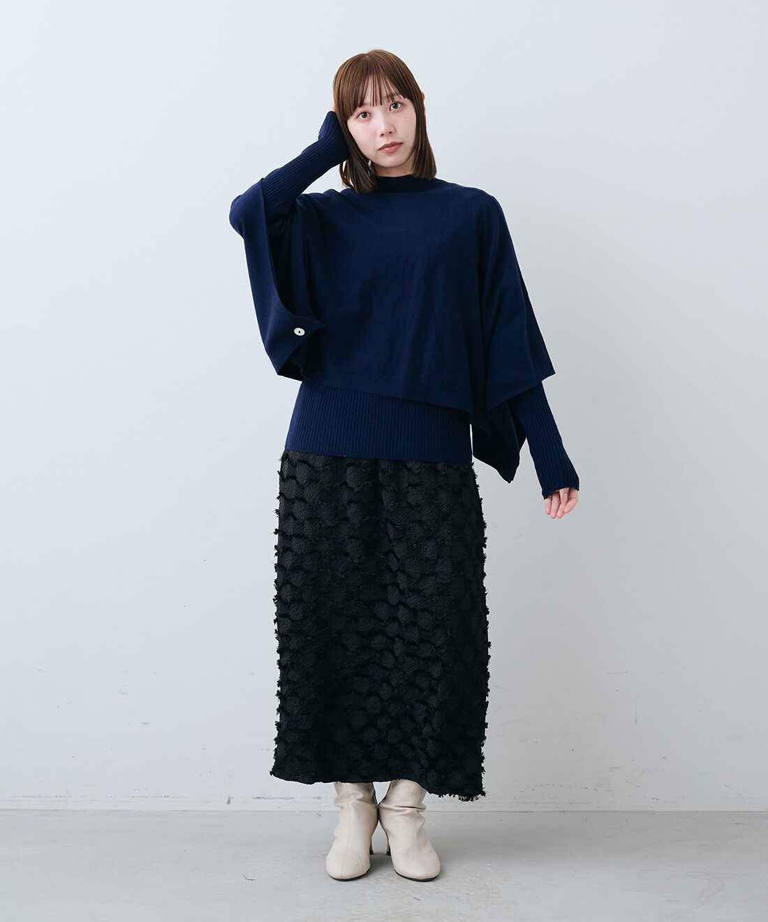 Live in comfort［リブインコンフォート］|ぐいーんと伸びる 軽やかな フリンジ スカート〈ブラック〉のコーディネート