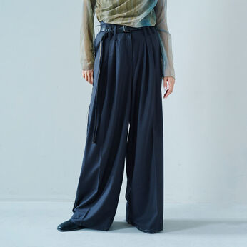 フェリシモファッションニュース | REPELLER 切りっぱなしスラックス〈ダークチャコール〉