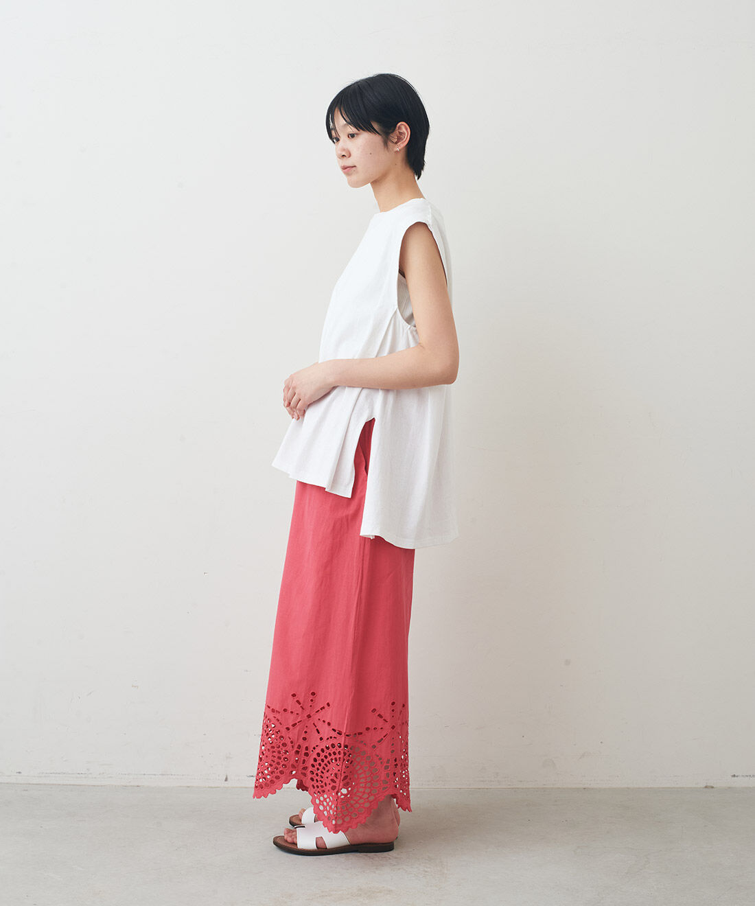 フェリシモファッションニュース|AAYUSHI カットワーク×スカラップワイドパンツ　SFN0604【WEB LIMITED ITEMS】|モデル身長：163cm