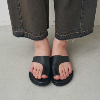 フェリシモファッションニュース | EDER SHOES 1977 NERO / NERO