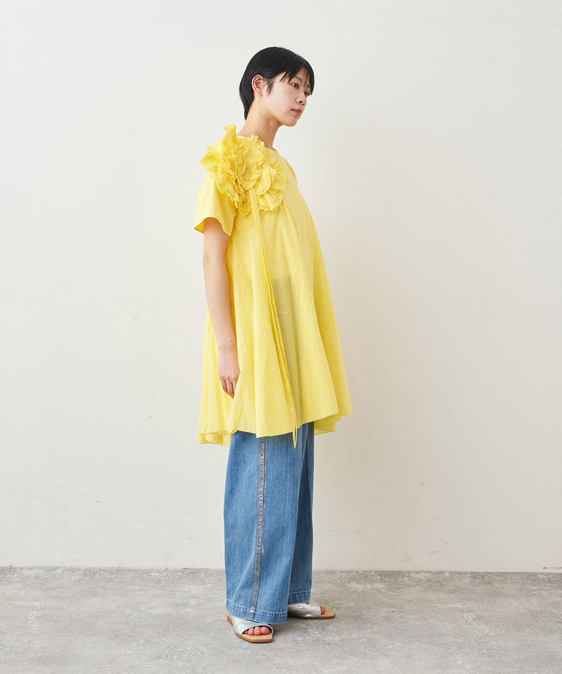 フェリシモファッションニュース|AAYUSHI フラワーモチーフアシメヘムチュニック　SFN0270【WEB LIMITED ITEMS】|モデル身長：163cm