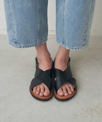 フェリシモファッションニュース | EDER SHOES 1542 NERO / 13