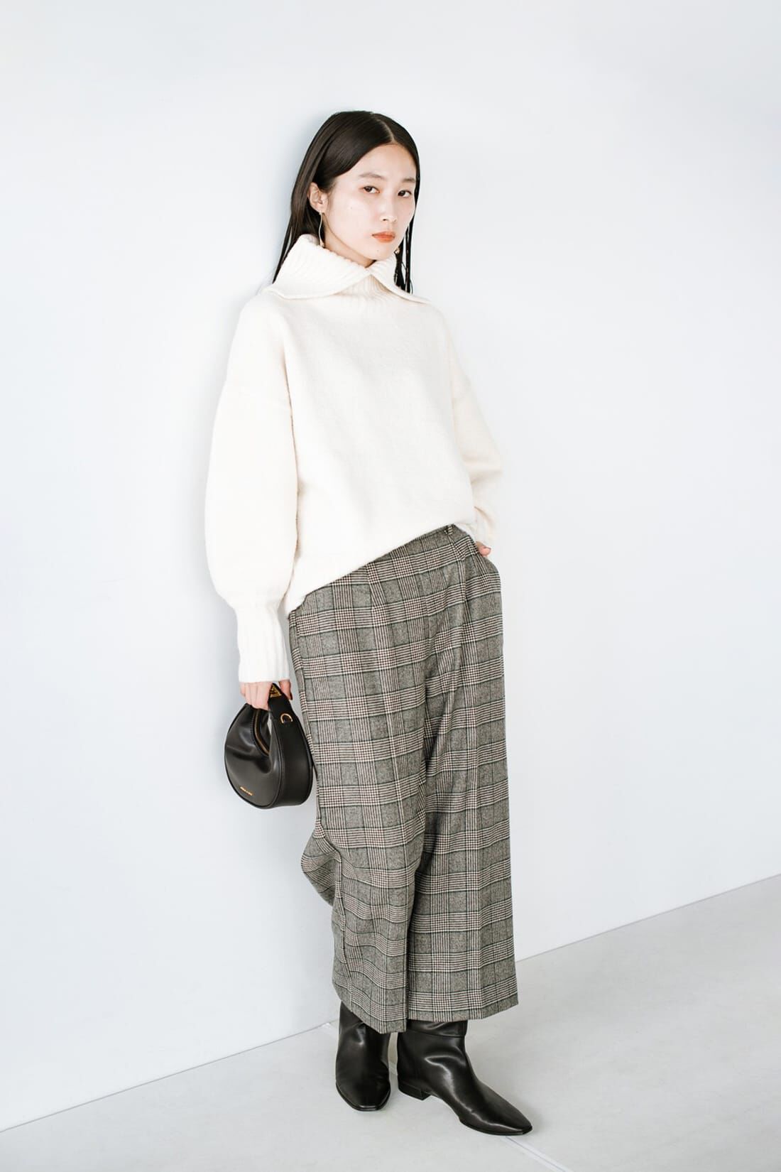 ＡＮＮＡ ＬＵＮＡ 先染め両面起毛ストレッチワイドパンツ