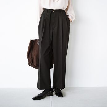 haco!［ハコ］ | 強撚ストレッチベルト付バレルパンツ〈ブラック〉
