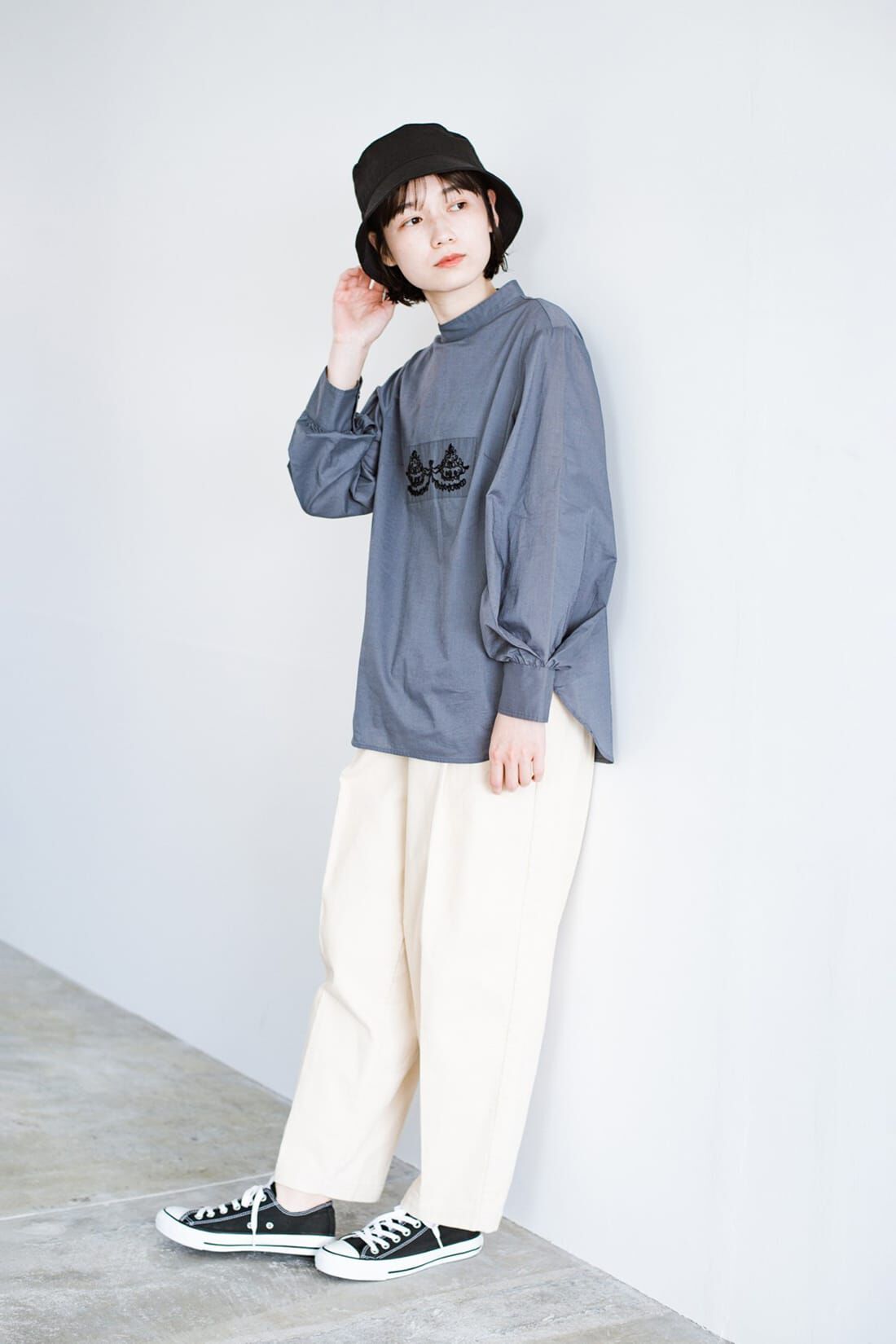 haco!［ハコ］|ｈａｃｏ！　上品な刺繍がまるでレースのよう　オーガニックコットンの袖ぽんわりブラウス　ｆｒｏｍ　Ｓｔｉｔｃｈ　ｂｙ　Ｓｔｉｔｃｈ