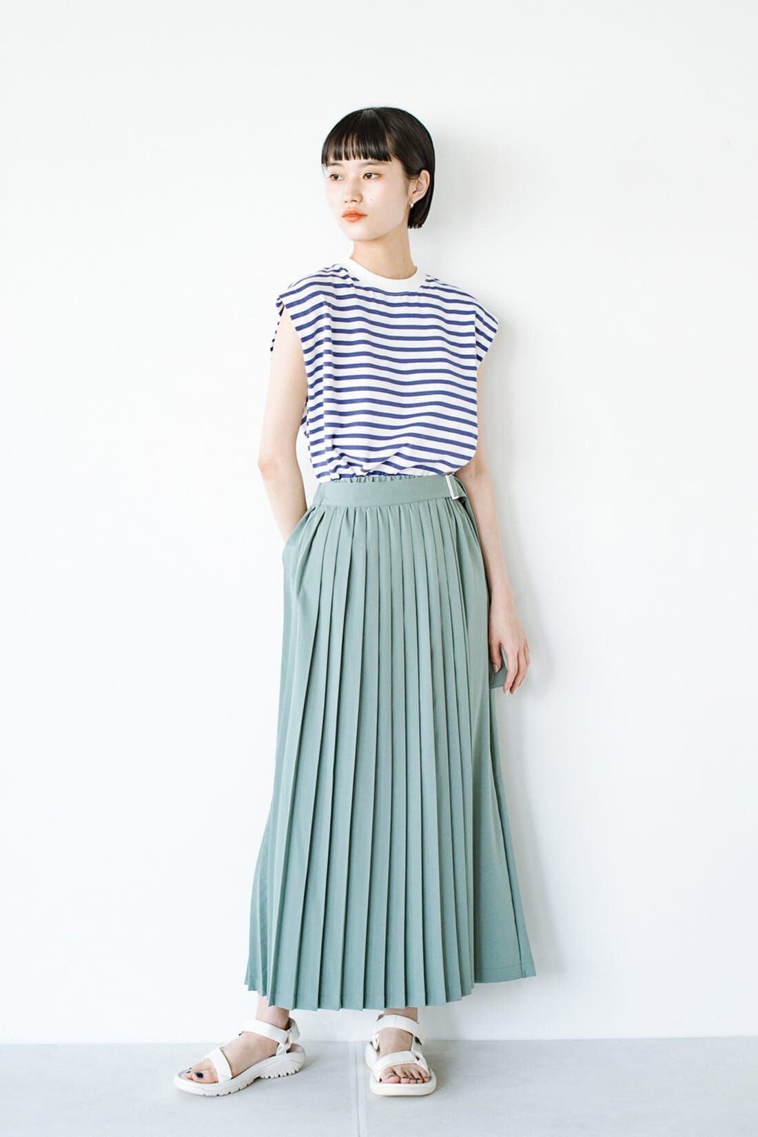 haco!［ハコ］|ｈａｃｏ！ ルンと一歩踏み出せる！動けばすそのハートがチラリとのぞく ラップ風スカート ｈａｃｏ！ ＦＡＣＴＯＲＹ ｗｉｔｈ ａｈ！