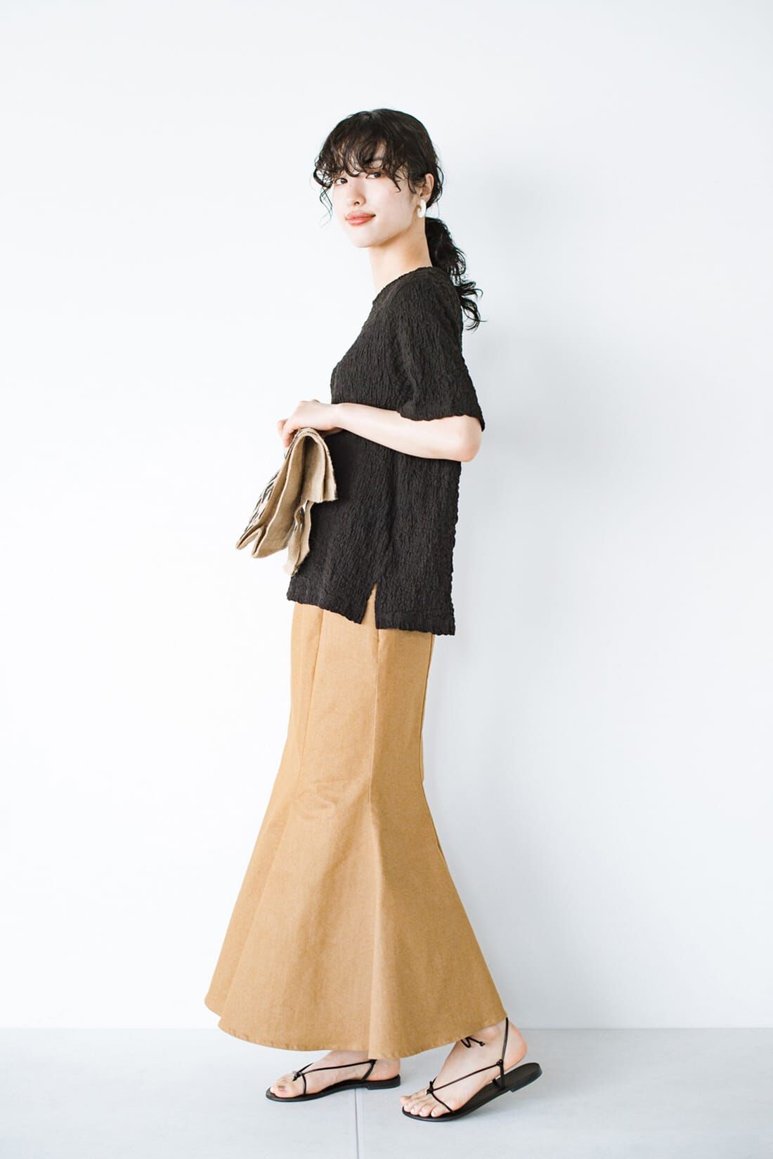 haco!［ハコ］|ＡＮＮＡ ＬＵＮＡ ボコボコカット後ろジップ５分袖プルオーバー