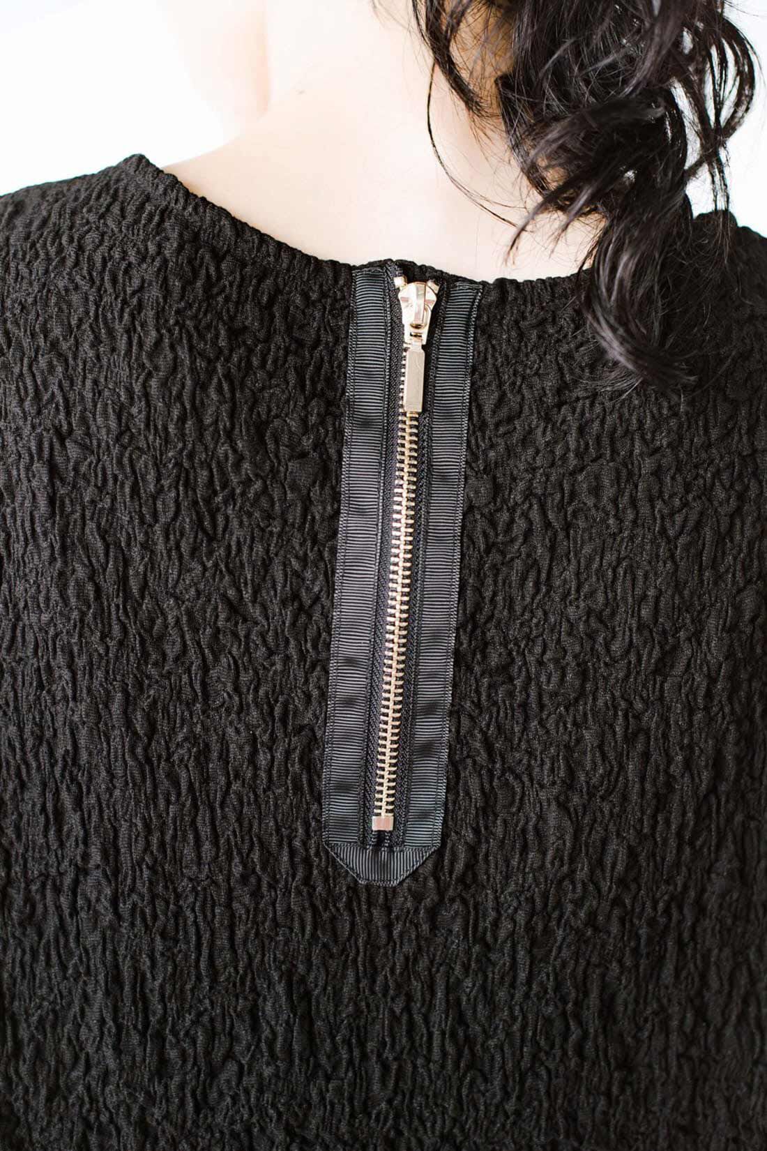 haco!［ハコ］|ＡＮＮＡ ＬＵＮＡ ボコボコカット後ろジップ５分袖プルオーバー