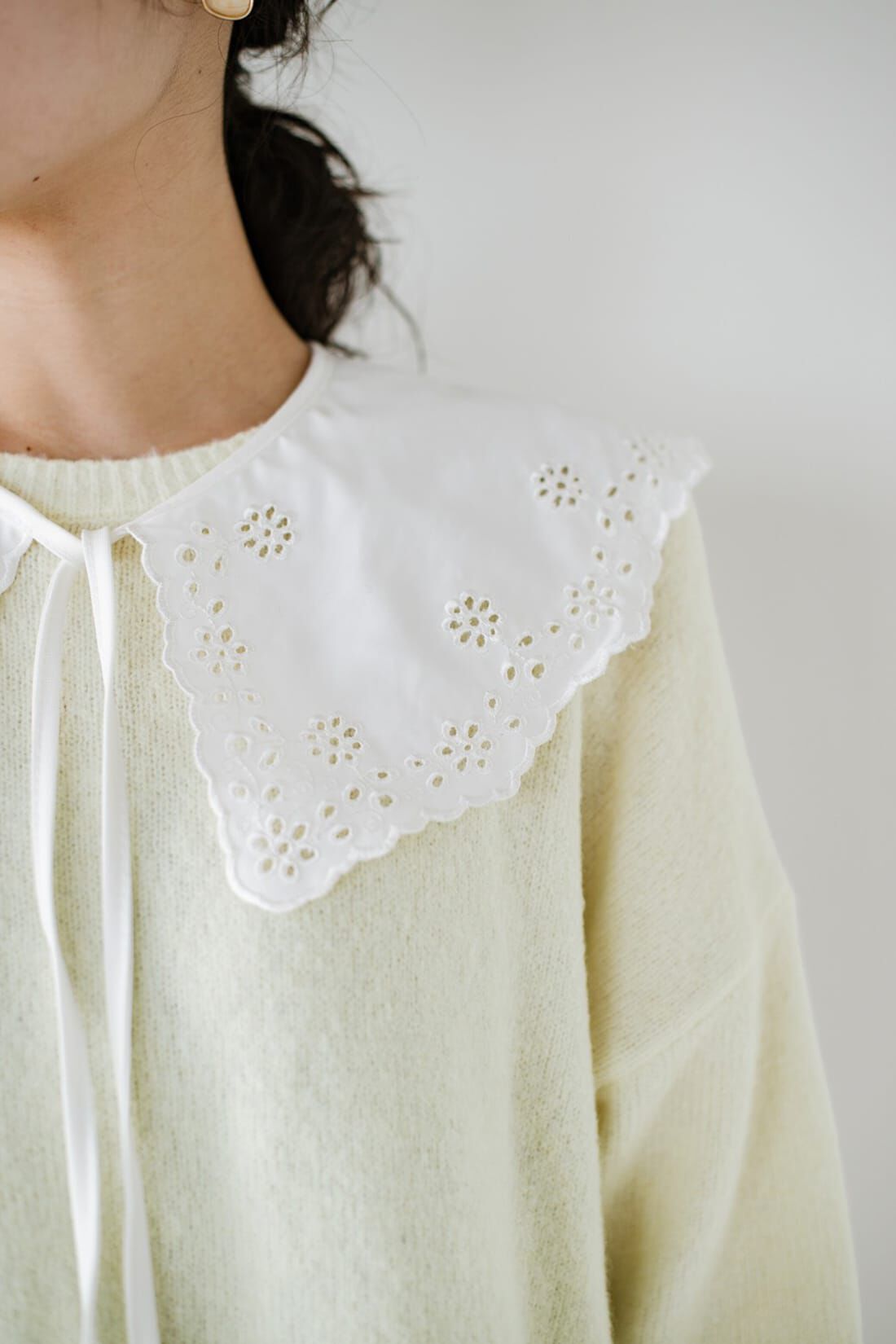 haco!|haco!　 取り外し自在！シンプルにも今っぽくも着られて便利な大人の衿付きニット by quemademe〈アイボリー〉