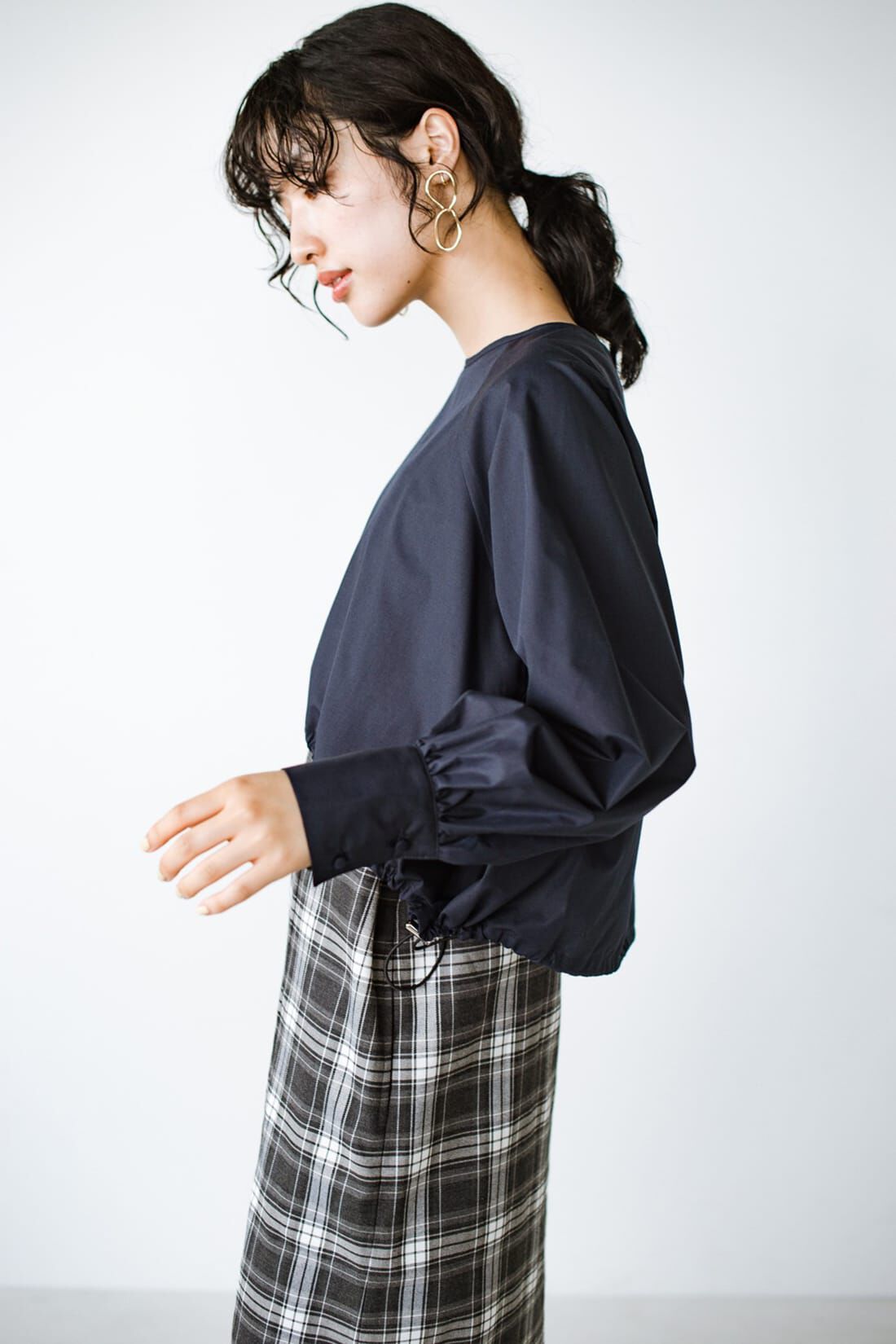haco!|ｈａｃｏ！ 季節の変化を楽しむ「愛服」 手持ちの夏冬服と組み合わせ無限！総柄キャミワンピース＆すそ絞りトップスセット